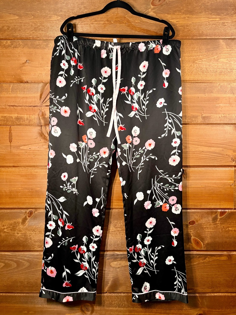 Gilligan & O'Malley Black Floral Satin Pajama Pants Size XXL 💕🌸